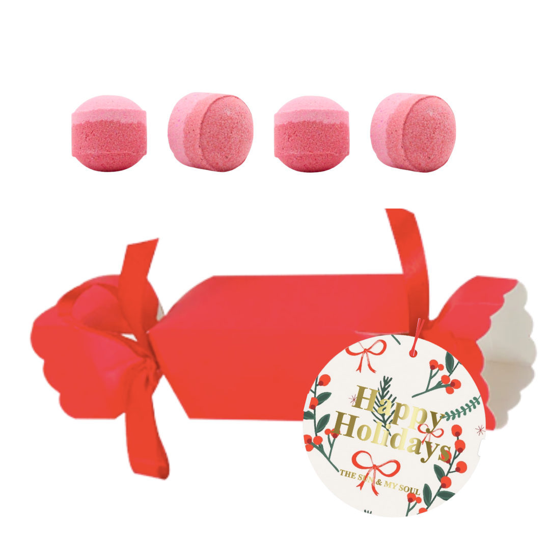 Happy Holidays Christmas Cracker Bath Bomb Set
