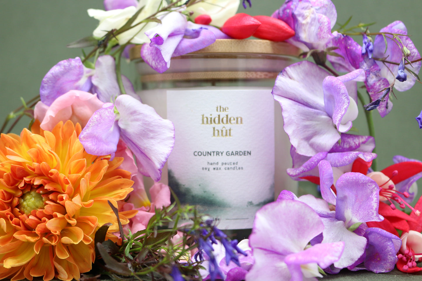 Country Garden 220g Candle