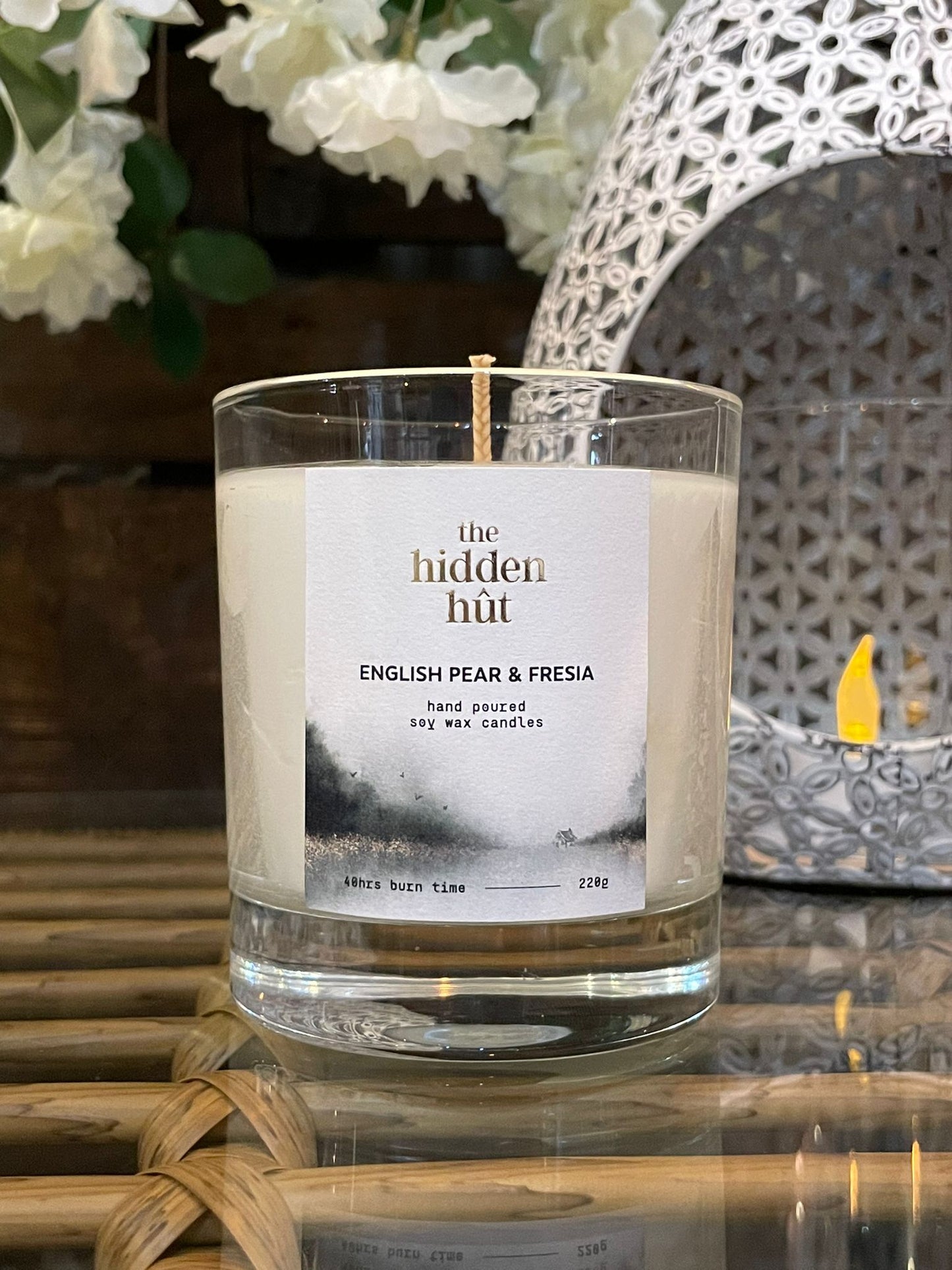 English Pear & Fresia 220g Candle