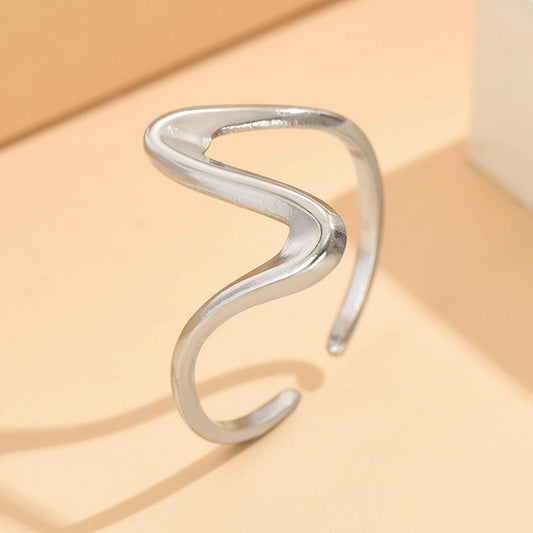Curved Line Ring In Silver