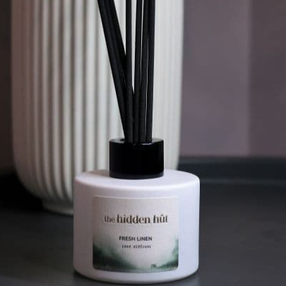 Fresh Linen 100ml Reed Diffuser