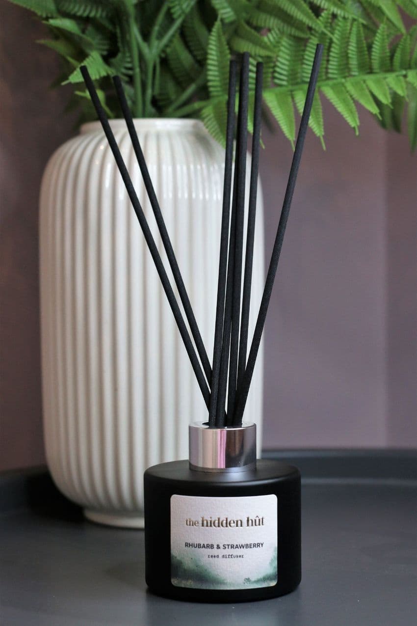 Rhubarb & Strawberry 100ml Reed Diffuser