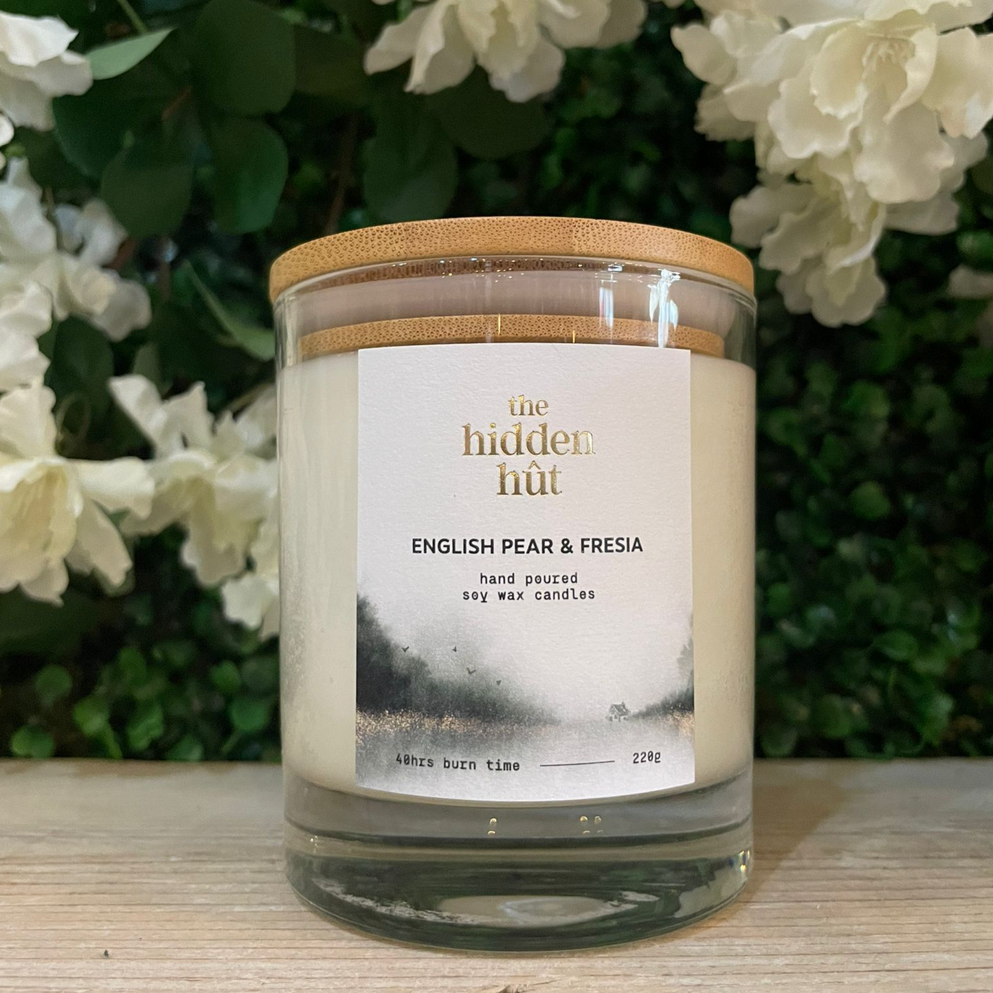 English Pear & Fresia 220g Candle